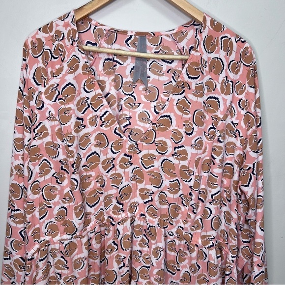 Melissa McCarthy Geometric Peach Tan Tunic Blouse Size 2X - Picture 4 of 12